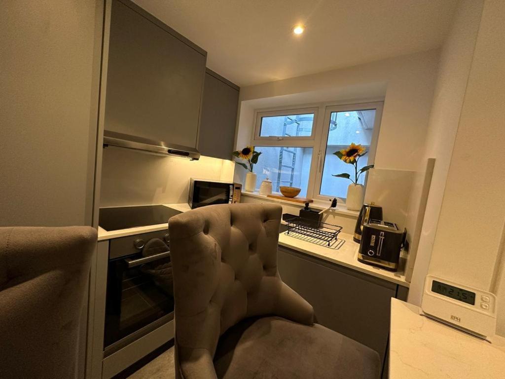 Two Bedroom House In Kilburn London Exterior foto