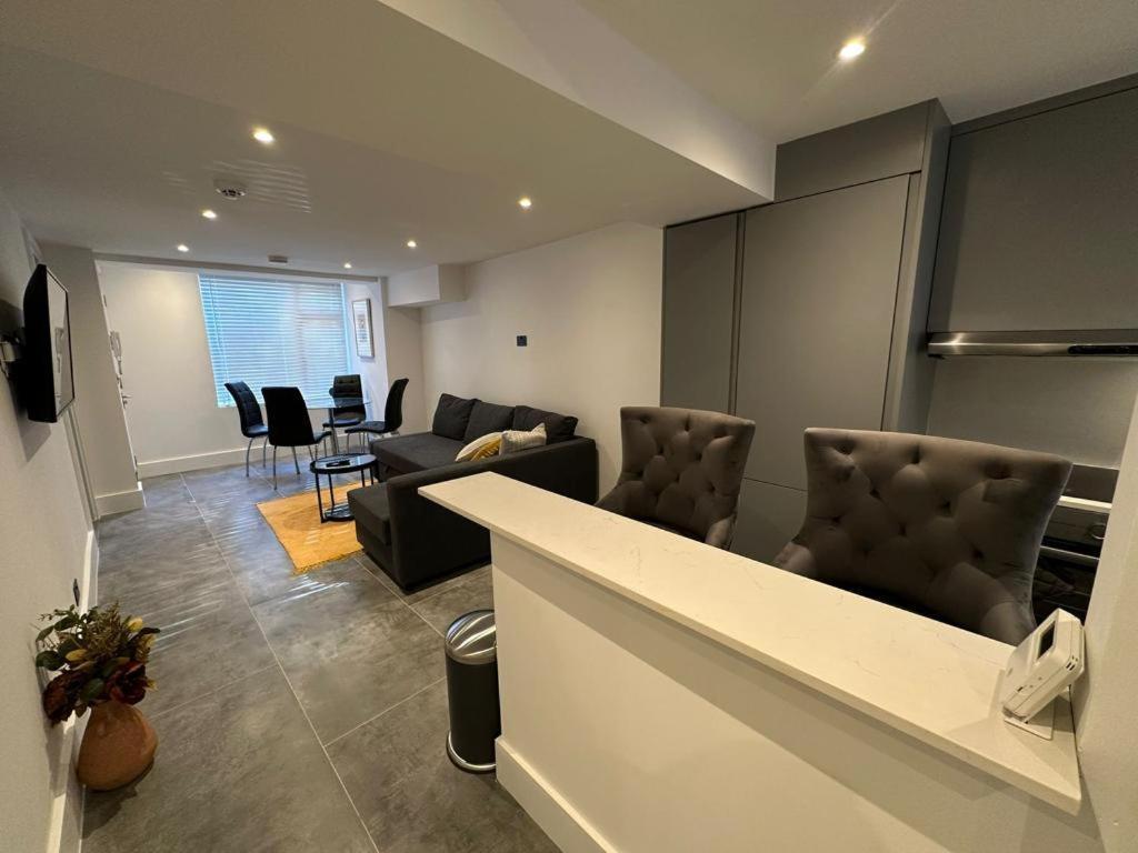 Two Bedroom House In Kilburn London Exterior foto